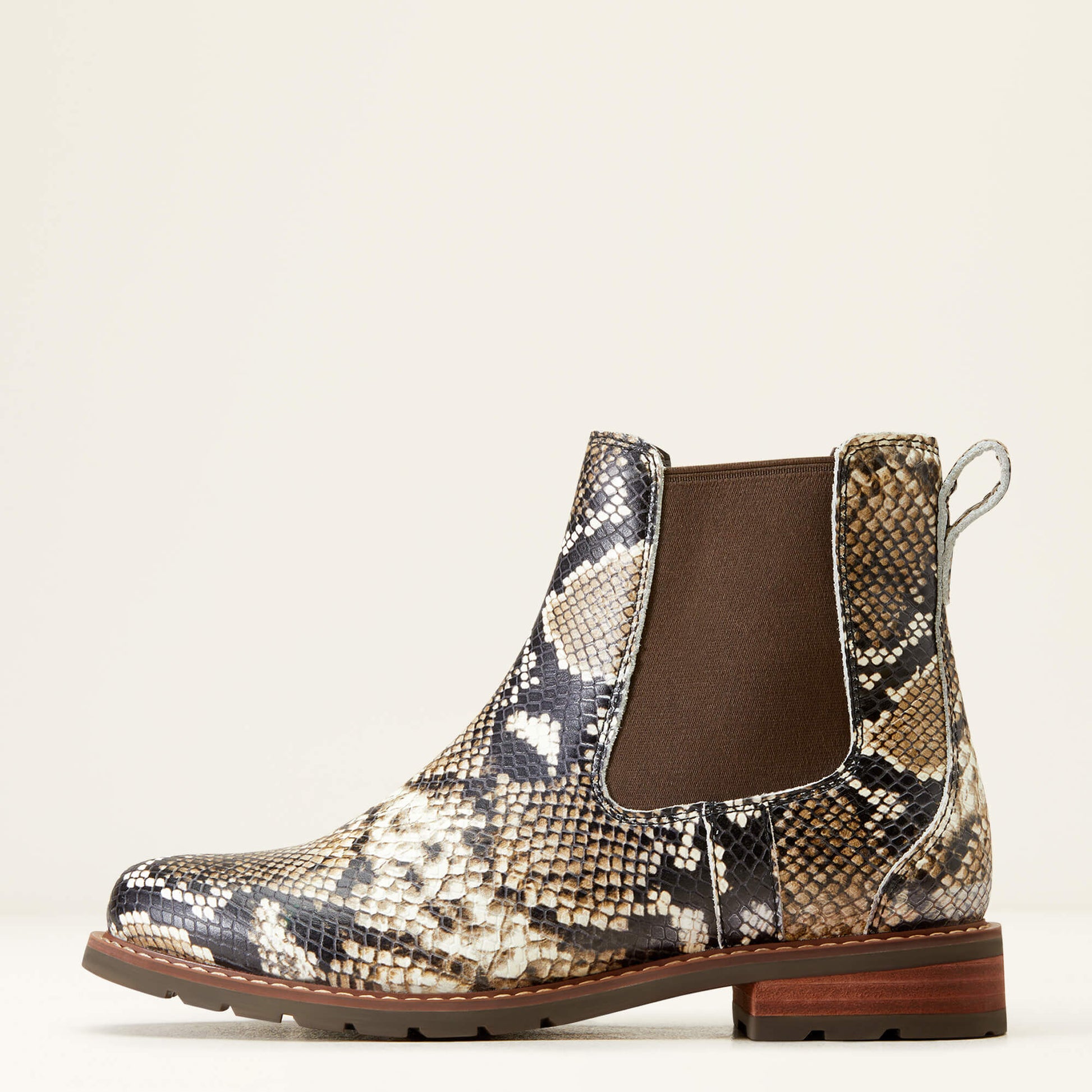 Ariat Women Wexford Chelsea Boot