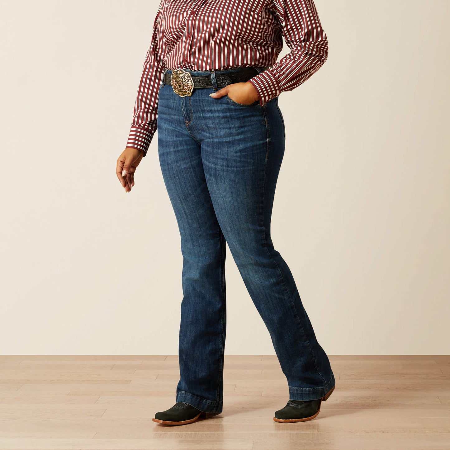 Ariat Women Perfect Rise Bessie Slim Trouser Jeans