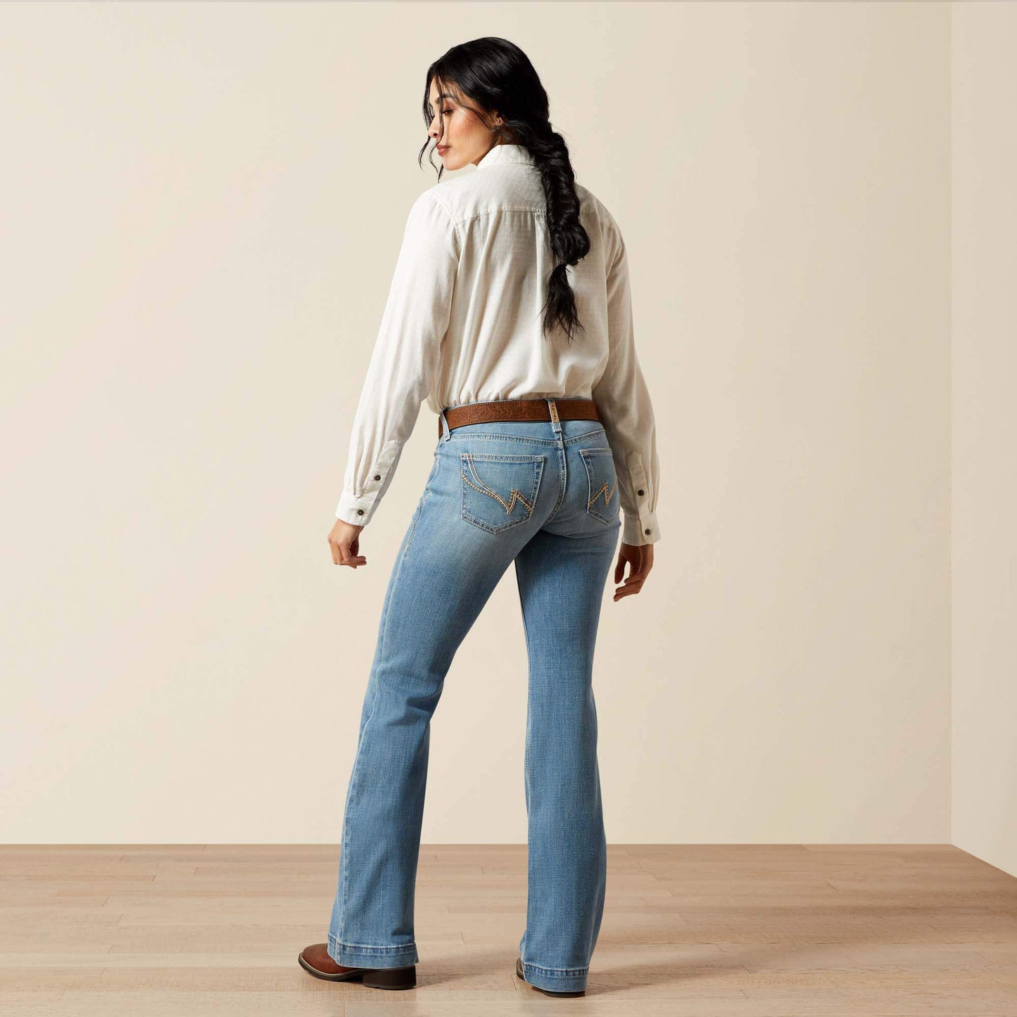 Ariat Women|Trends Mid Rise Giovana Leg Slim Trouser Jeans