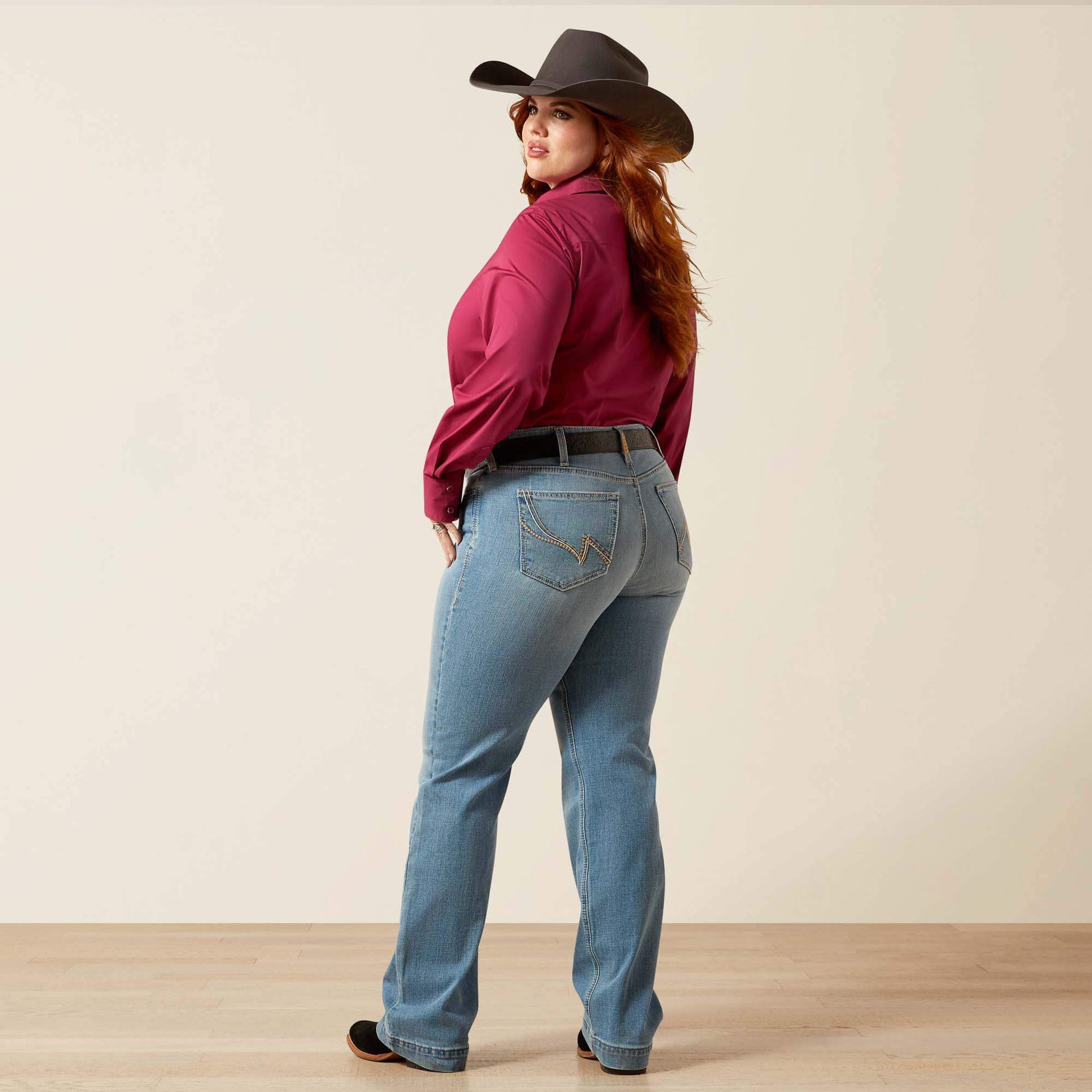 Ariat Women|Trends Mid Rise Giovana Leg Slim Trouser Jeans