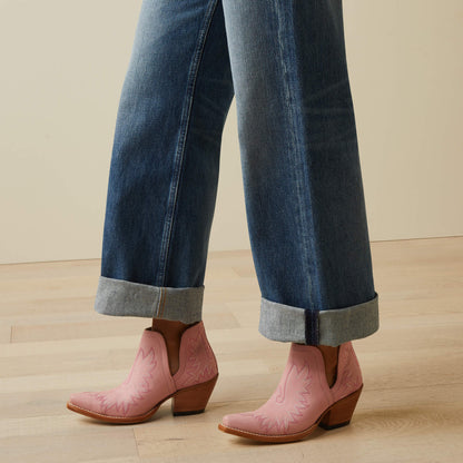 Ariat Women|Trends Ultra High Rise Tomboy Wide Jean