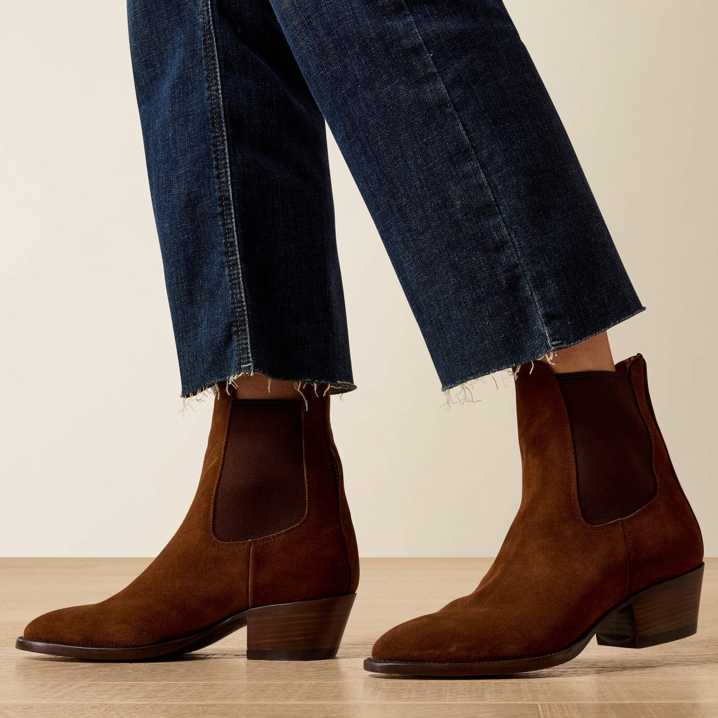Ariat Women|Trends Perfect Rise Lucy Kick Flare Jean
