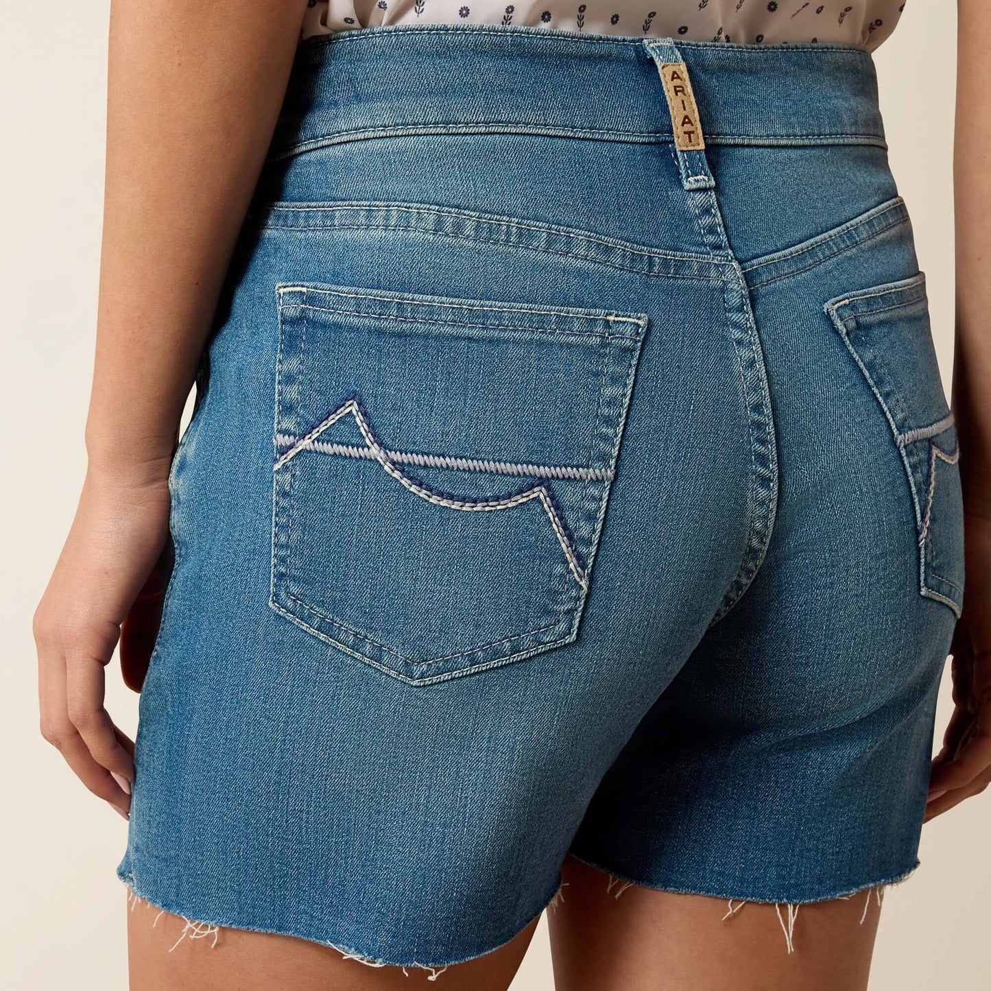 Ariat Women Perfect Rise Maren 5" Short