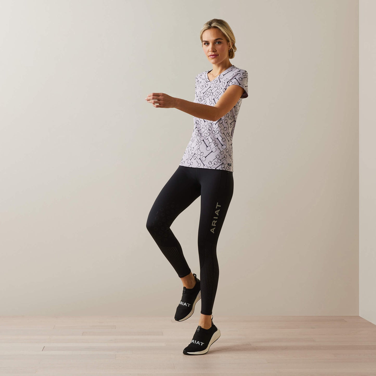 Ariat Women Snaffle T-Shirt