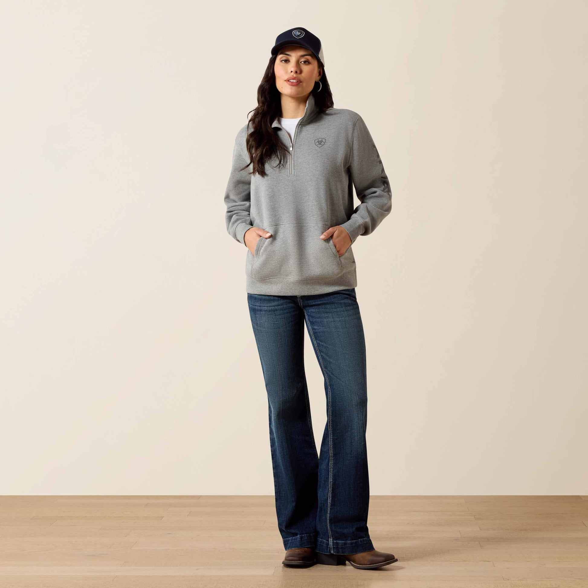 Ariat Women Foundation Logo 1/2 Zip Sweatshirt
