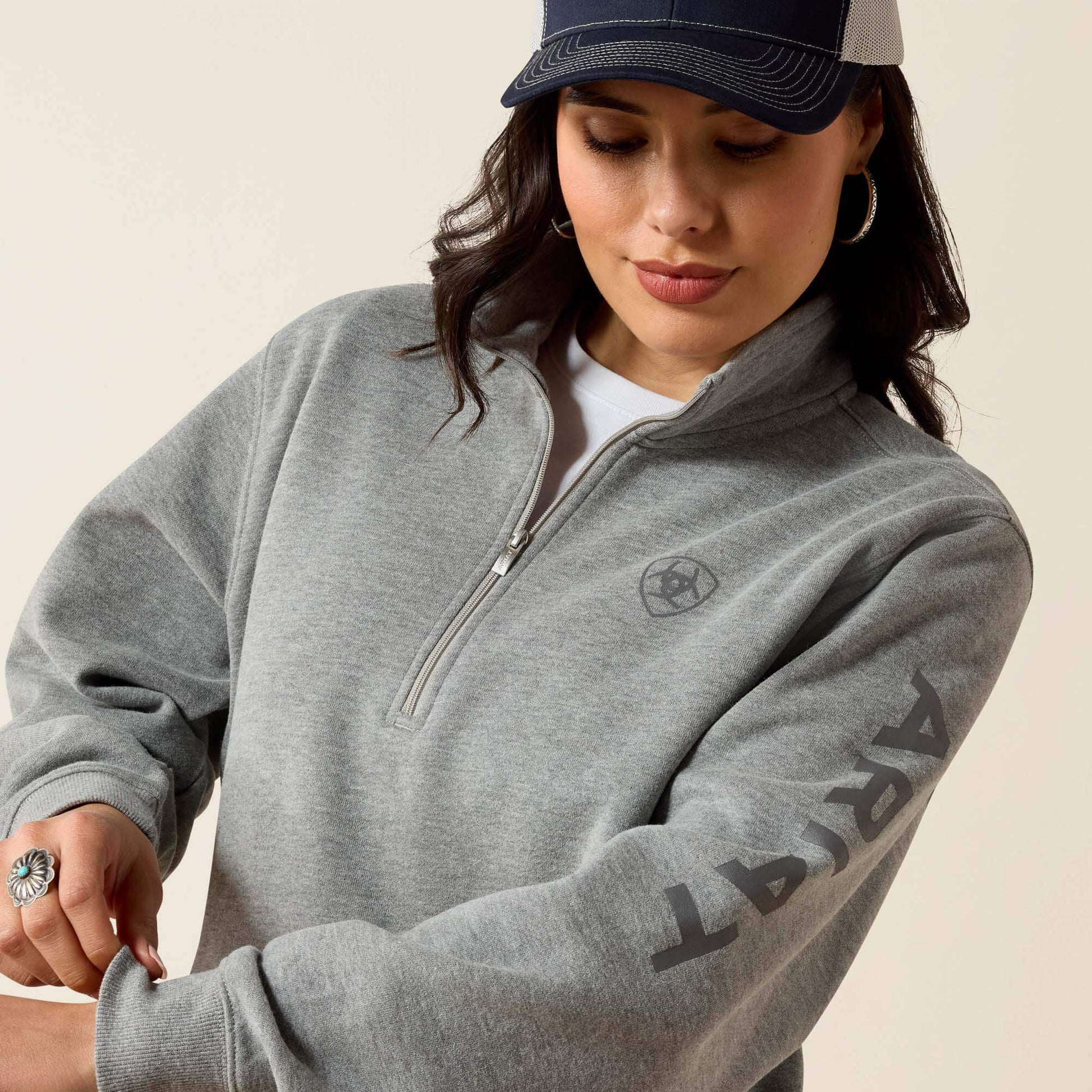 Ariat Women Foundation Logo 1/2 Zip Sweatshirt