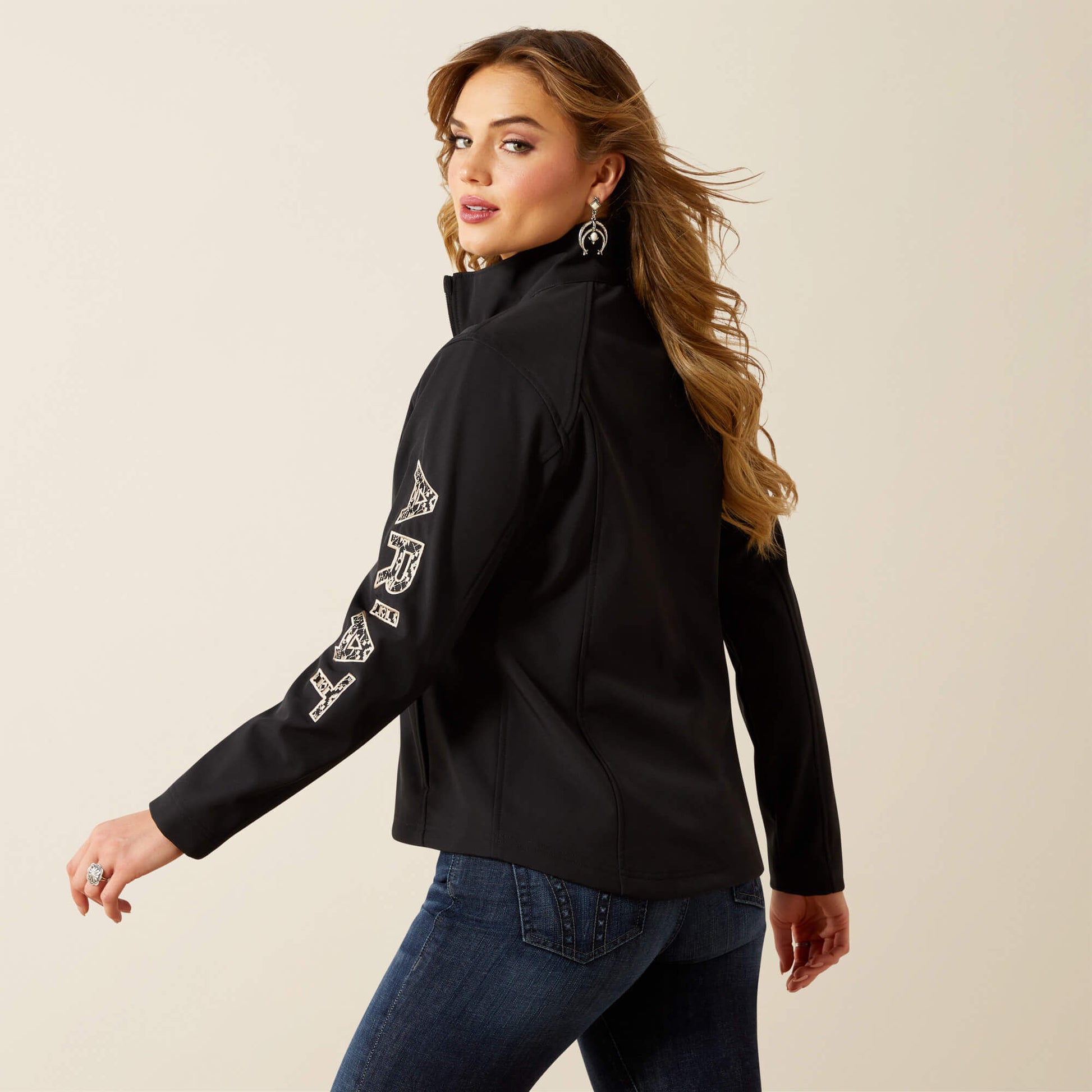 Ariat Women Ariat Logo Softshell Jacket