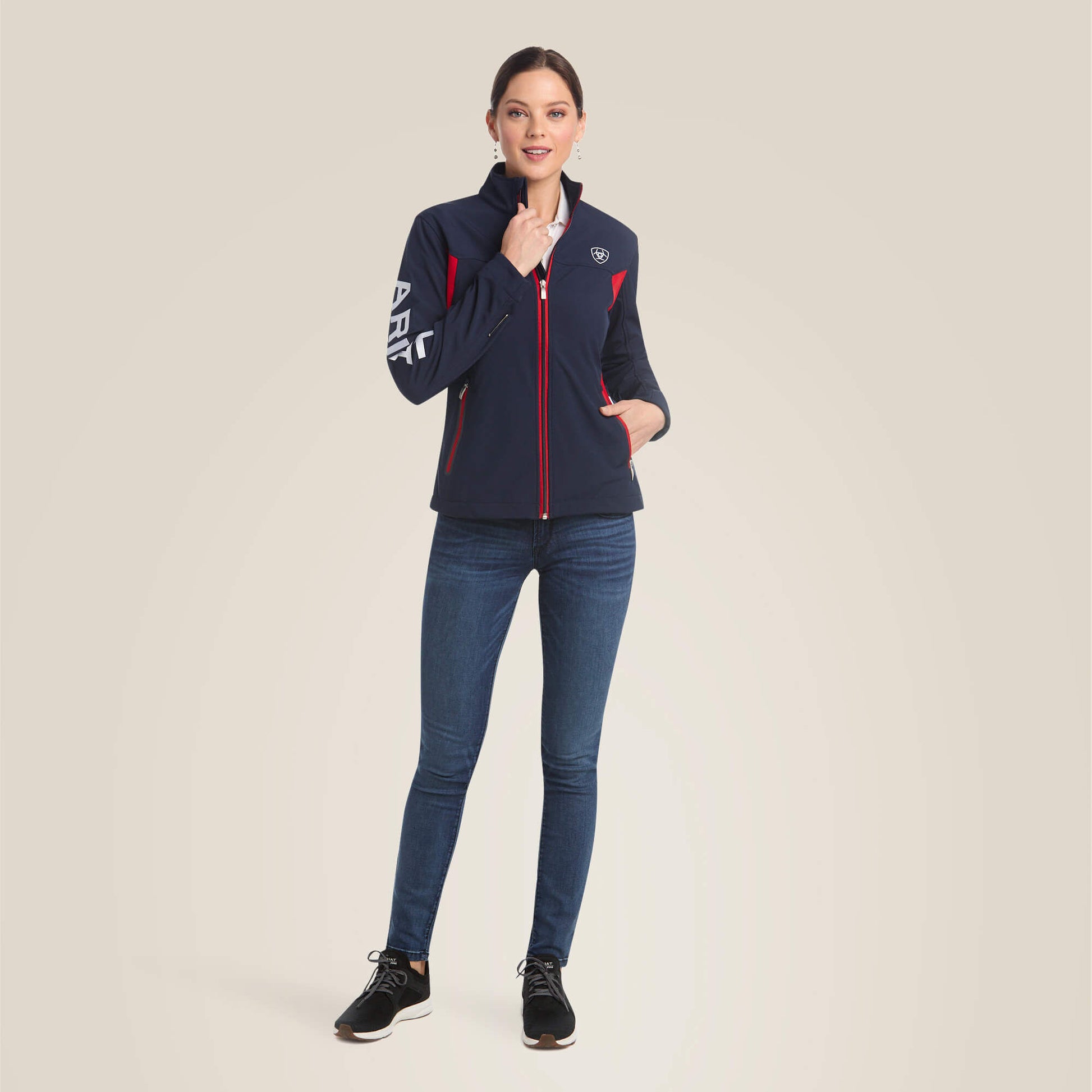 Ariat Women New Team Softshell Jacket
