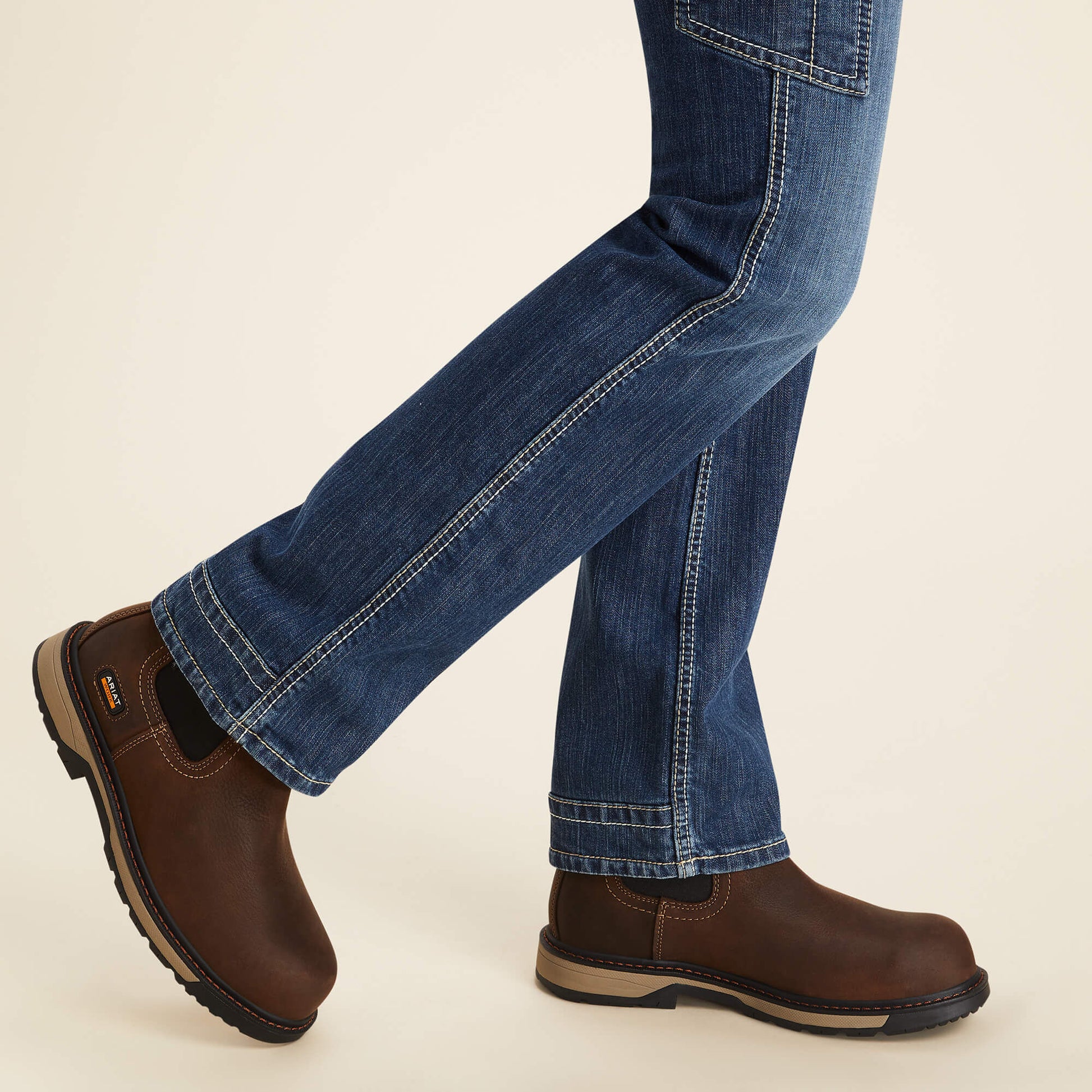 Ariat Women FR Perfect Rise DuraLight Stretch Cell Phone Pocket Straight Jean