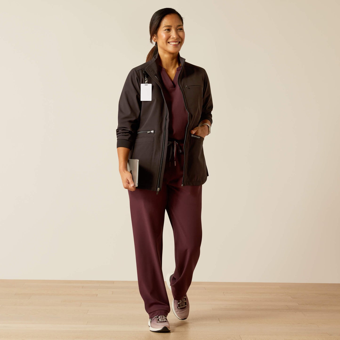 Ariat Women Rosalyn Utility Scrub Jacket