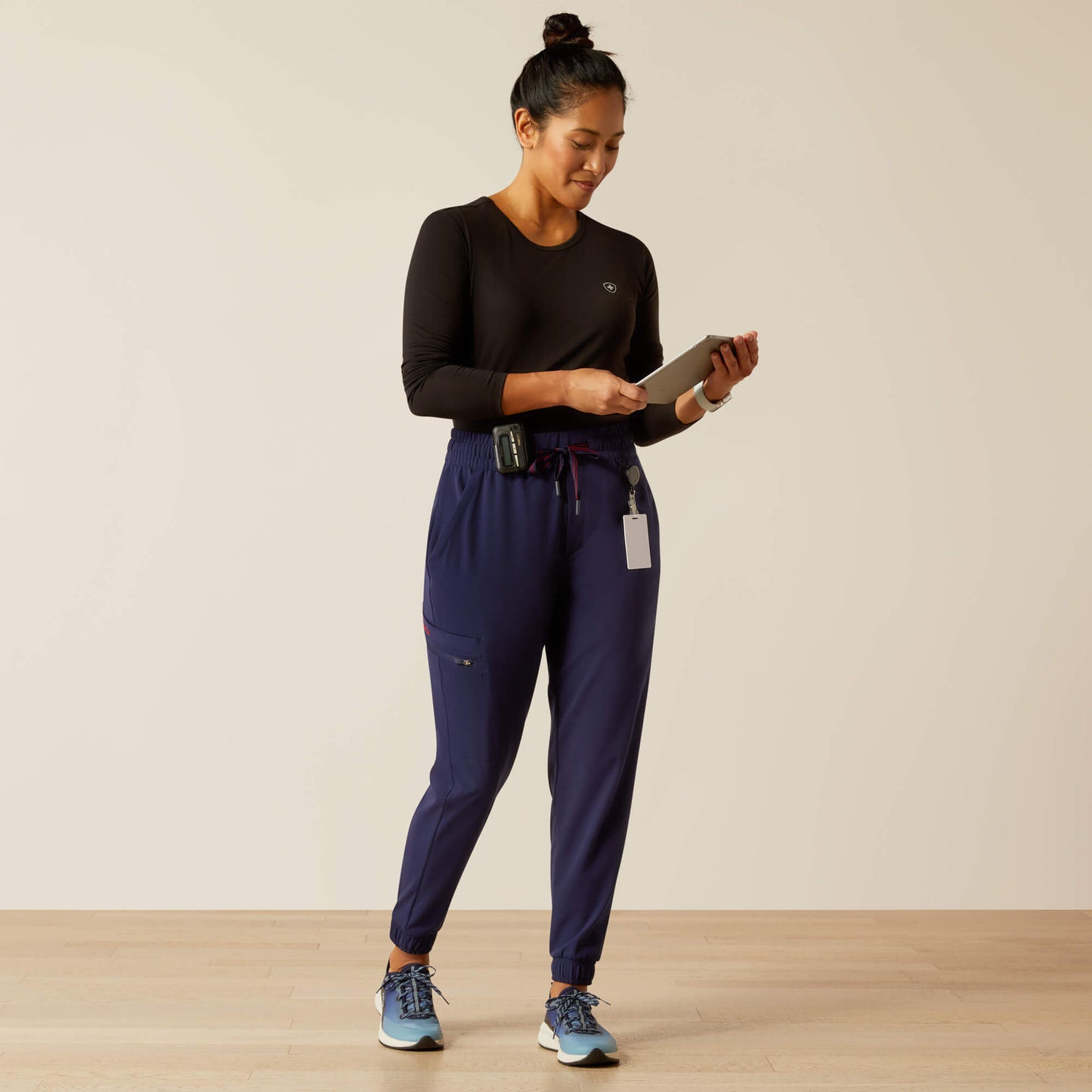 Ariat Women Blackwell Cargo Stretch Jogger Scrub Pant