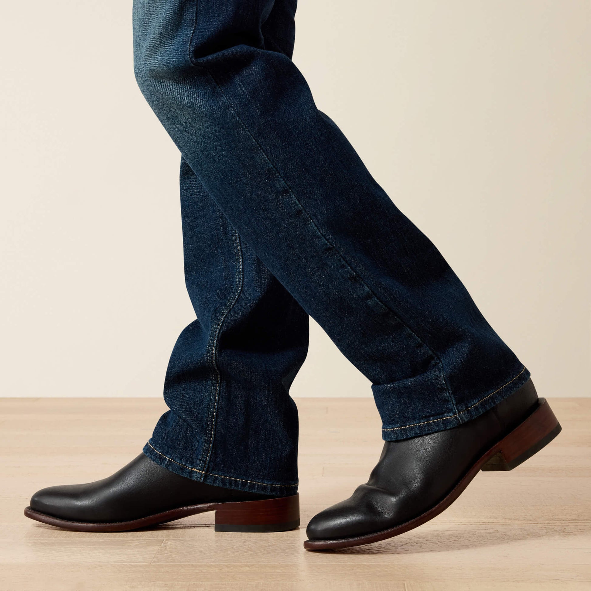 Ariat Trends M7 Rocker Stretch Legacy Stackable Straight Leg Jean